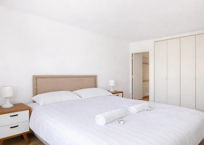 Grand 50 M2 Balcon Porte De Versailles Apartamento *