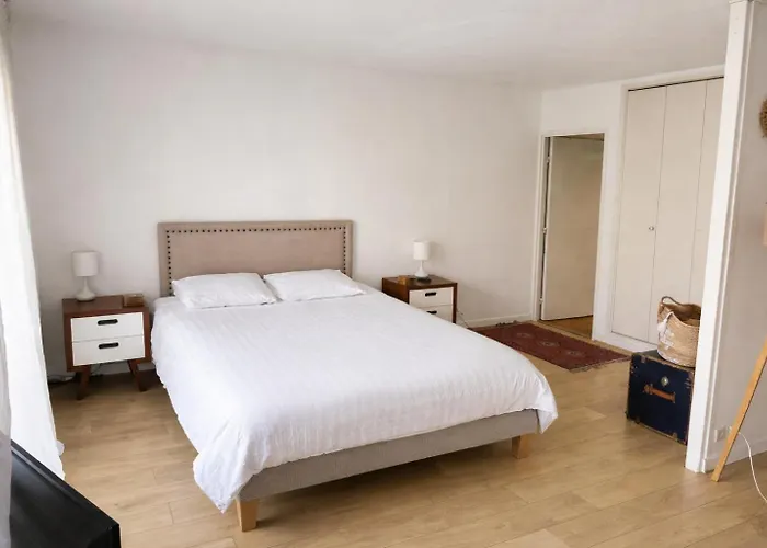 Grand 50 M2 Balcon Porte De Versailles