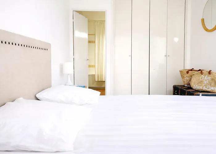 Grand 50 M2 Balcon Porte De Versailles *