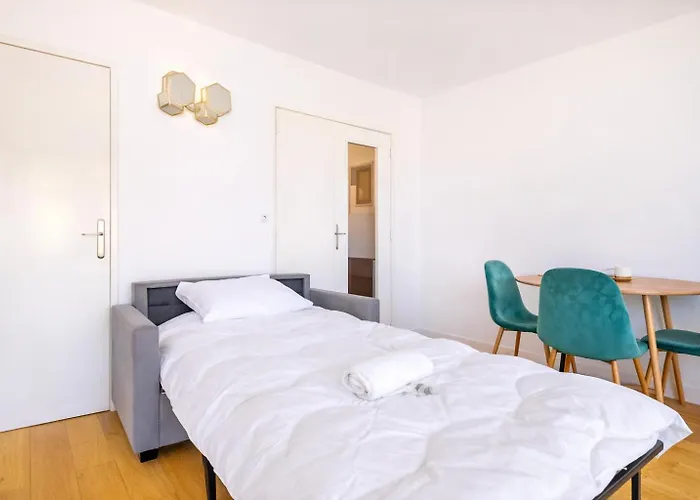 Grand 50 M2 Balcon Porte De Versailles 파리